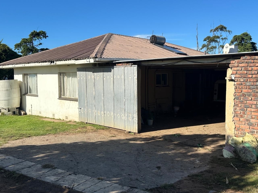 Commercial Property for Sale in Graceland Eastern Cape